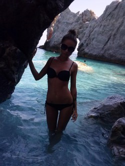 MFC’s UkraineAngel in black bikini